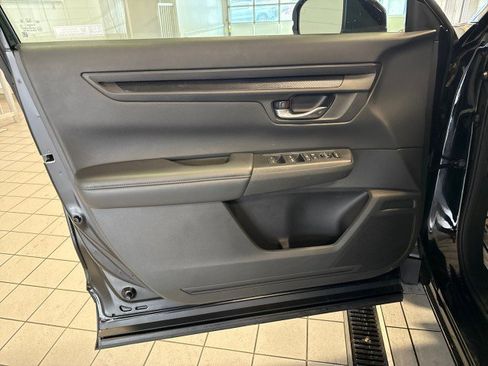 Used 2023 Honda CR-V EX image 14