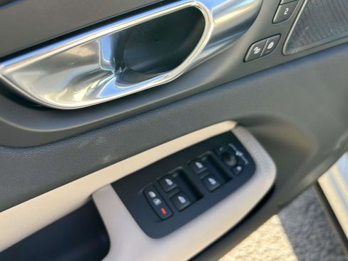 New 2026 Volvo XC60 B5 Plus w/ Protection Package Premier image 19