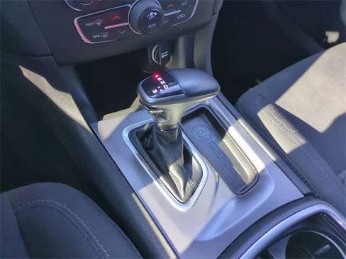 Used 2019 Dodge Charger GT image 32
