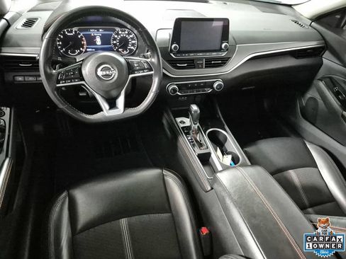 Used 2024 Nissan Altima 2.5 SR FWD image 10