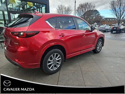 Used 2024 MAZDA CX-5 AWD 2.5 S w/ Preferred Package image 3