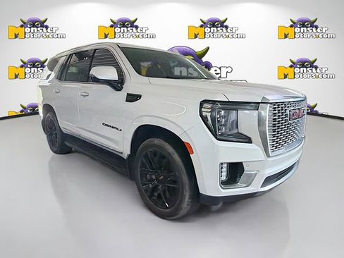 Used 2023 GMC Yukon Denali image 3