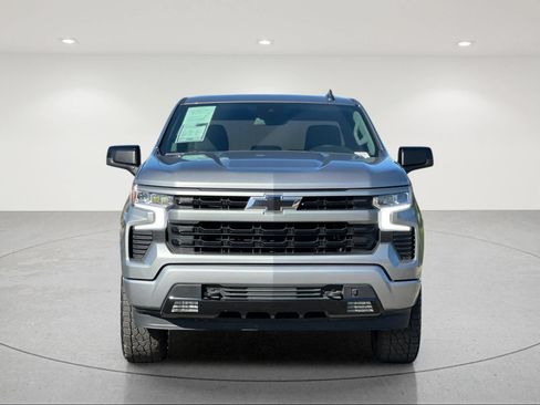 Used 2024 Chevrolet Silverado 1500 RST w/ Z71 Off-Road Package AWD/4WD image 8