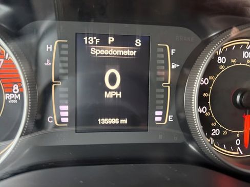 Used 2018 Jeep Cherokee Latitude w/ Cold Weather Group image 18