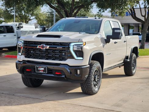 New 2026 Chevrolet Silverado 2500 ZR2 image 11