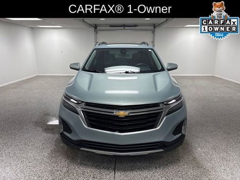 Used 2022 Chevrolet Equinox LT image 2