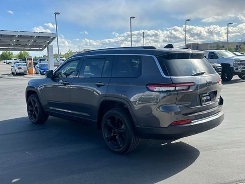 Used 2022 Jeep Grand Cherokee L Limited w/ Luxury Tech Group II AWD/4WD image 21