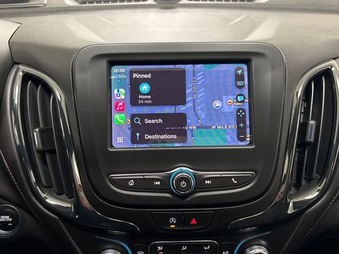 Used 2024 Chevrolet Equinox RS image 39