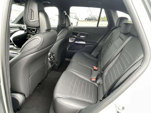 New 2026 Mercedes-Benz GLC 300 4MATIC image 19