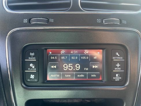 Used 2016 Dodge Journey SXT w/ Comfort/Convenience Group image 21