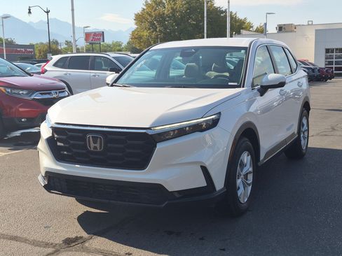 Used 2024 Honda CR-V LX image 10