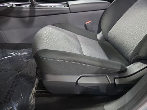 New 2026 Nissan Sentra SV w/ SV Convenience Package FWD image 27