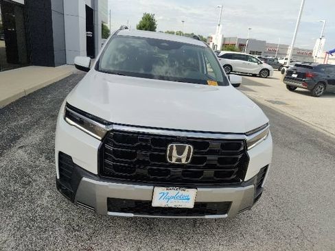 Used 2026 Honda Pilot Elite image 17