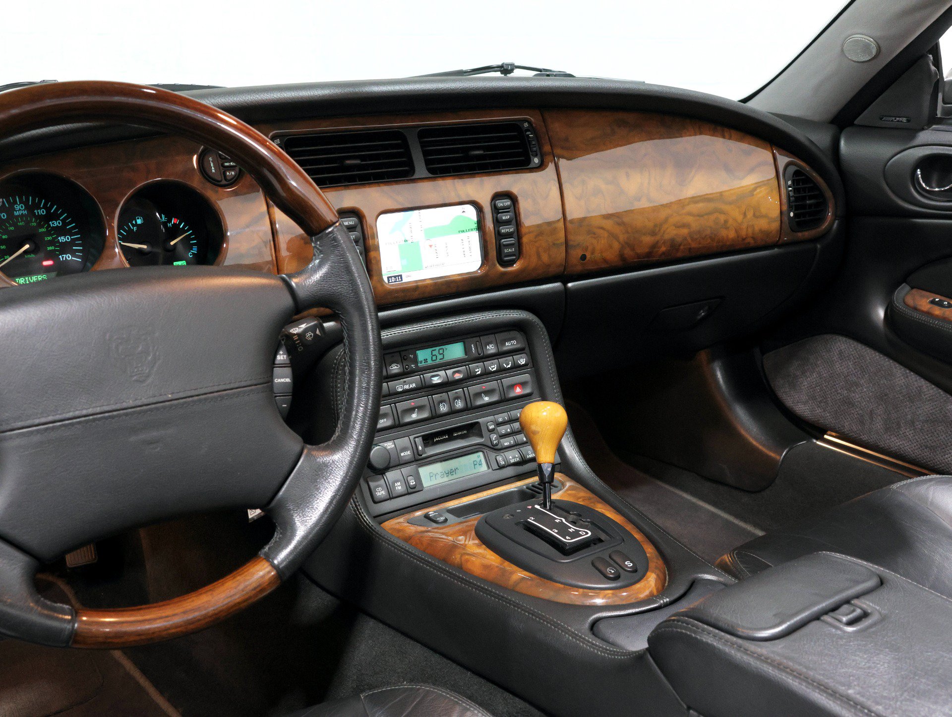 Used 2001 Jaguar XK8 Convertible RWD image 75