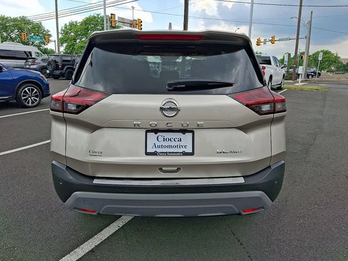 Used 2021 Nissan Rogue SL w/ Premium Package AWD/4WD image 5