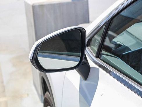 Used 2025 Lexus NX 350h AWD w/ Accessory Package (2T) image 19