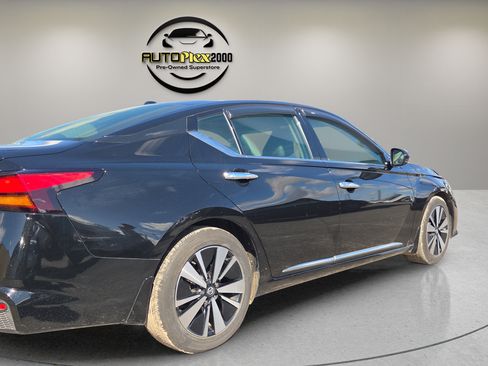 Used 2021 Nissan Altima 2.5 SL FWD image 7