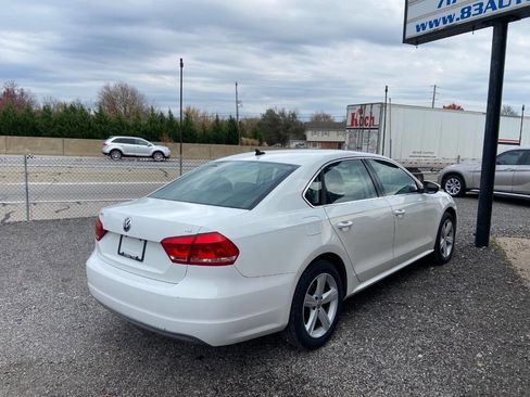 Used 2012 Volkswagen Passat 2.5 SE image 6
