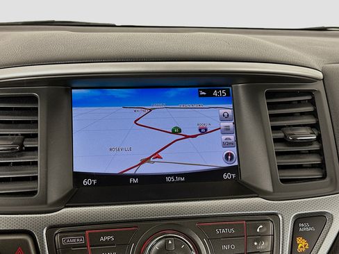 Used 2019 Nissan Pathfinder SL AWD/4WD image 21