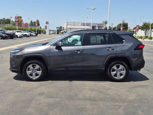Used 2025 Toyota RAV4 XLE FWD image 12