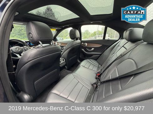 Used 2019 Mercedes-Benz C 300 4MATIC Sedan image 9
