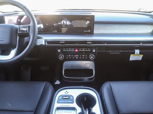 New 2026 Hyundai Ioniq 9 Limited image 13