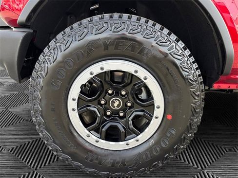 New 2025 Ford Bronco 2-Door w/ Sasquatch Package image 14