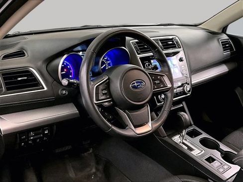 Used 2019 Subaru Outback 2.5i Premium AWD/4WD image 12