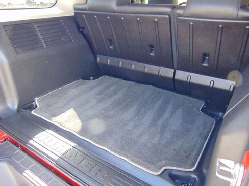 Used 2008 HUMMER H3 Alpha image 36