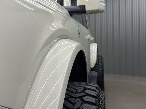 Used 2025 Ford Bronco Outer Banks AWD/4WD image 13