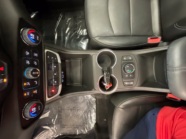Used 2024 GMC Terrain SLT w/ Elevation Edition AWD/4WD image 21