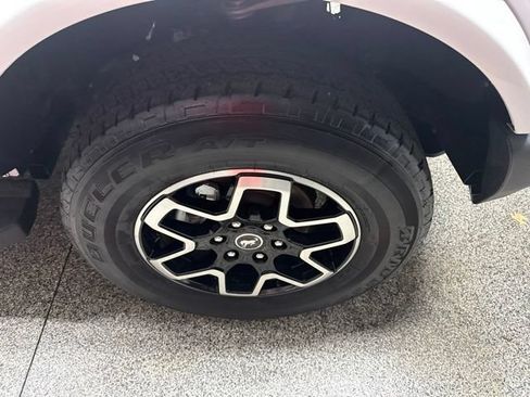 Used 2024 Ford Bronco Outer Banks AWD/4WD image 29