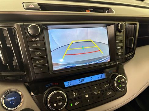 Used 2016 Toyota RAV4 XLE image 28