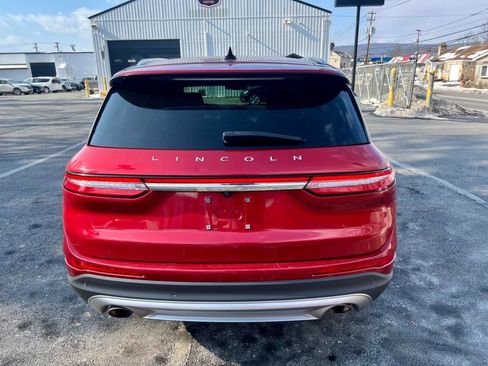 Used 2021 Lincoln Corsair Standard AWD 4dr SUV w/ Equipment Group 101A image 5