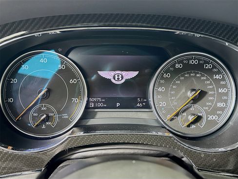 Certified 2019 Bentley Bentayga image 12