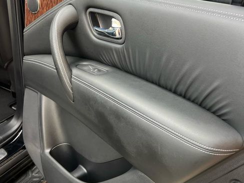 Used 2020 Nissan Armada Platinum w/ Captain's Chairs Package image 21