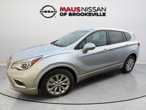 Used 2017 Buick Envision Essence FWD image 3