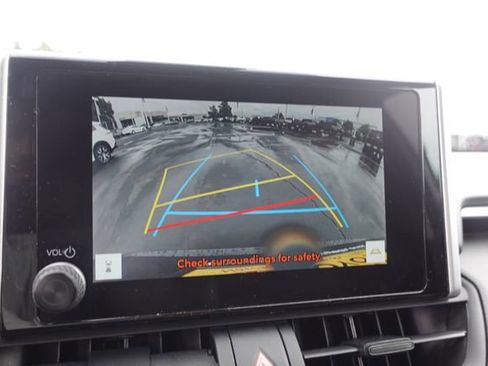 Certified 2024 Toyota RAV4 XLE FWD image 22