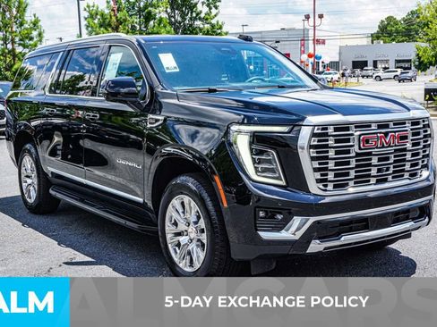 Used 2025 GMC Yukon XL Denali image 4