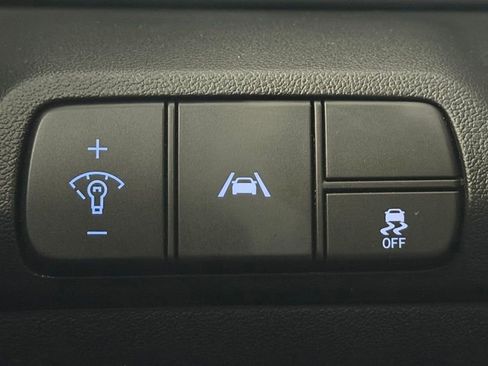 Certified 2023 Hyundai Elantra SEL w/ Convenience Package image 15