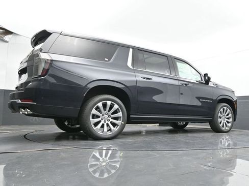 New 2026 Chevrolet Suburban High Country image 56