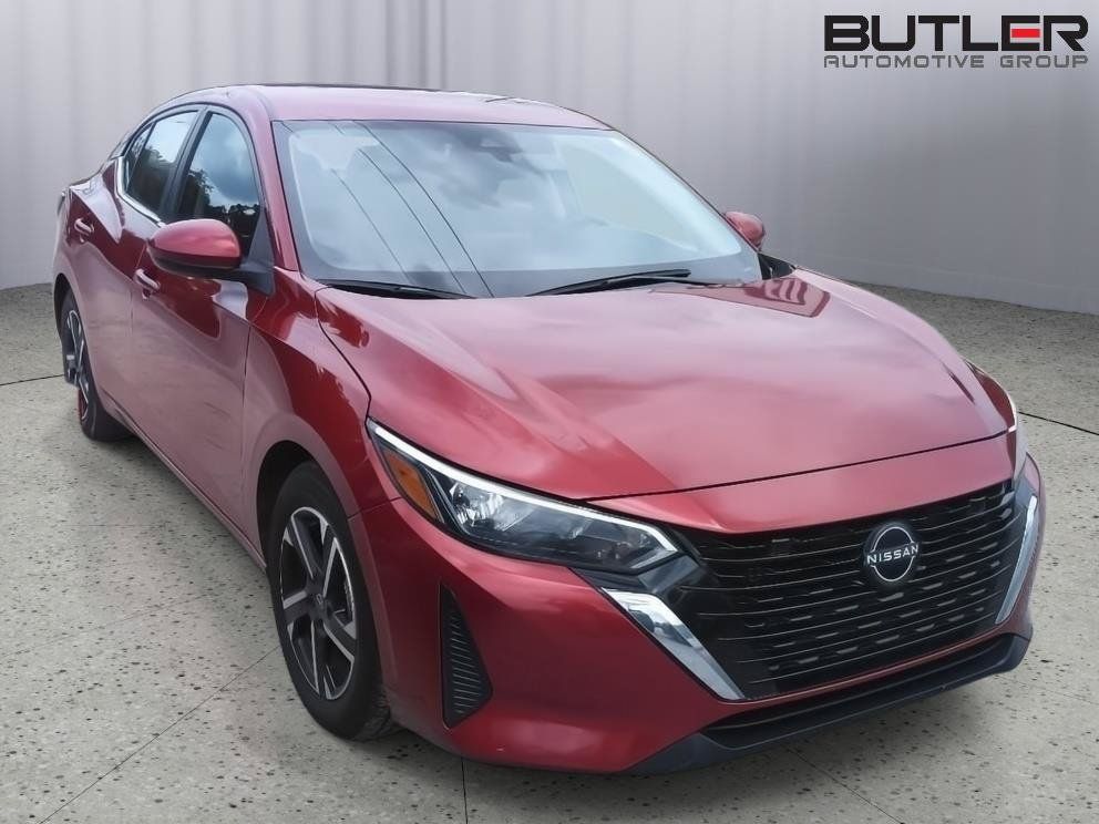 Used 2024 Nissan Sentra SV FWD image 1
