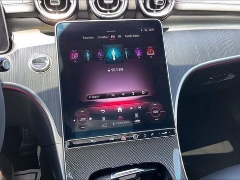 Used 2023 Mercedes-Benz C 300 Sedan image 6