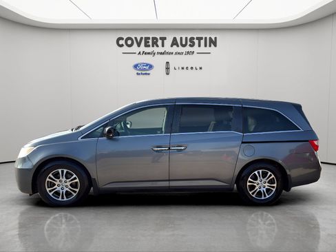 Used 2012 Honda Odyssey EX image 2