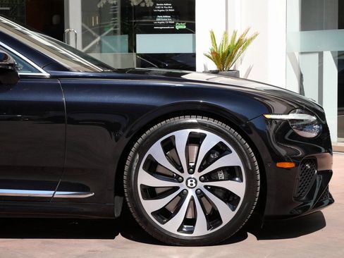 Used 2026 Bentley Continental GTC AWD/4WD image 6