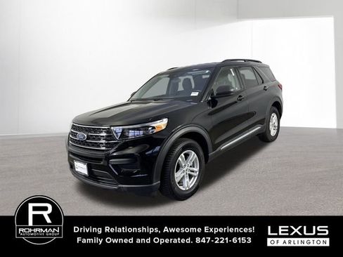 Used 2021 Ford Explorer XLT w/ Class III Trailer Tow Package image 2