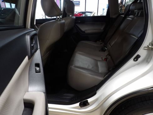 Used 2014 Subaru Forester 2.5i Touring image 6