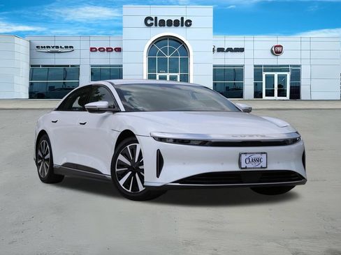 Used 2024 Lucid Air Pure RWD image 1