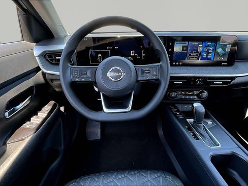New 2026 Nissan Kicks SV AWD/4WD image 9