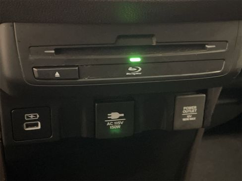 Used 2023 Honda Odyssey Touring image 34